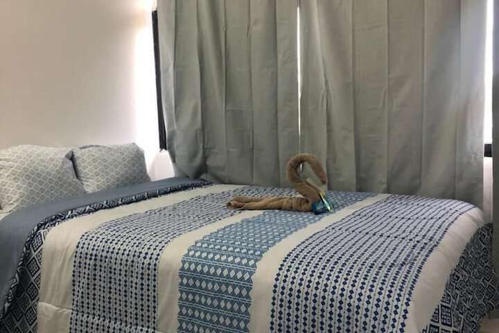 Room 8 of 19