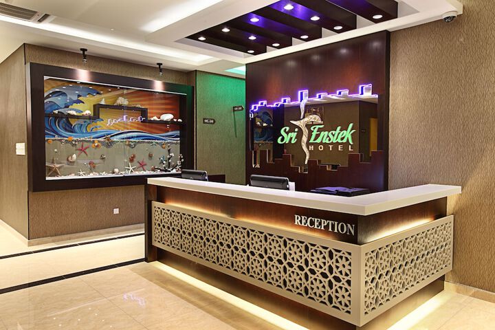 Hotel Interior 6 of 41