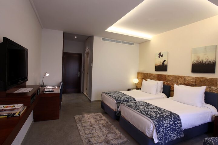 Room 26 of 88