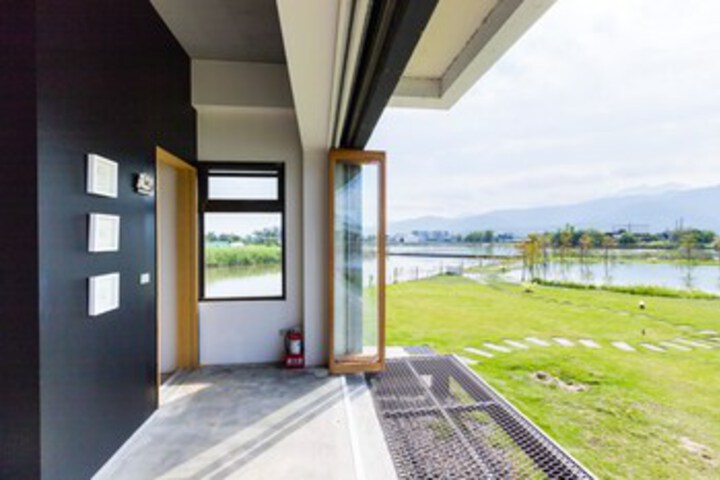 Terrace/Patio 2 of 89