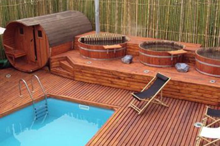 Pool 46 of 50