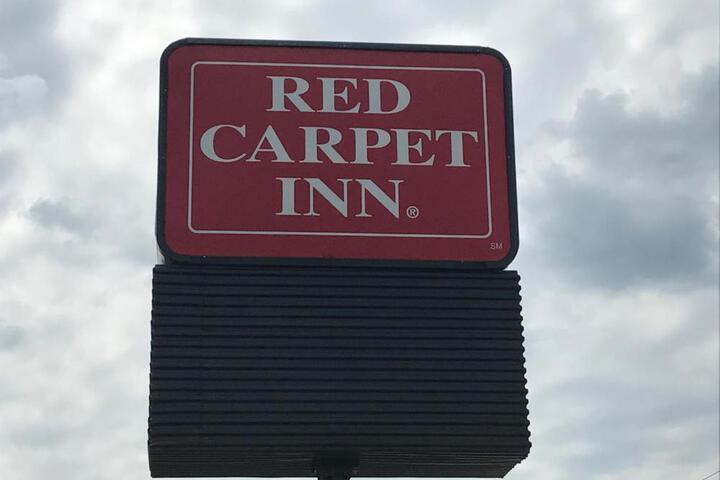Red Carpet Inn Alexandria