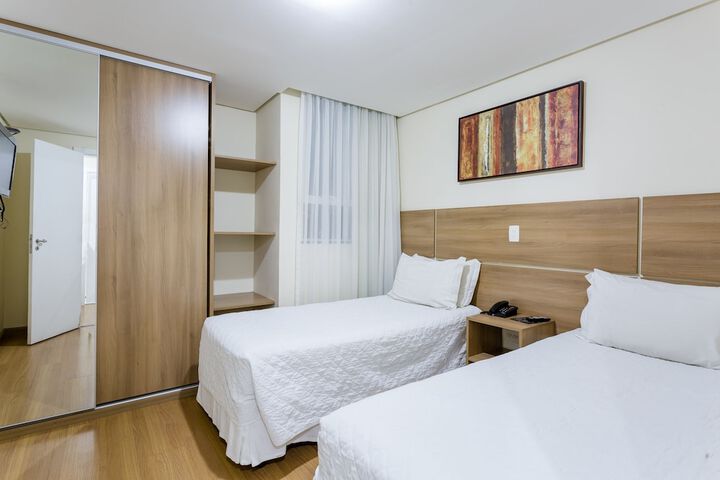 Room 8 of 81