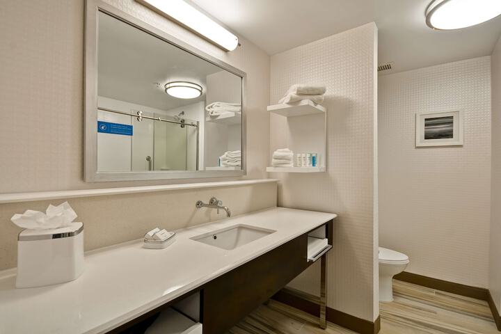 Bathroom shower