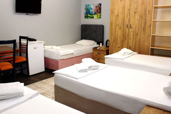 Room 38 of 108
