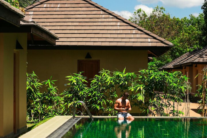 Pool 24 of 47