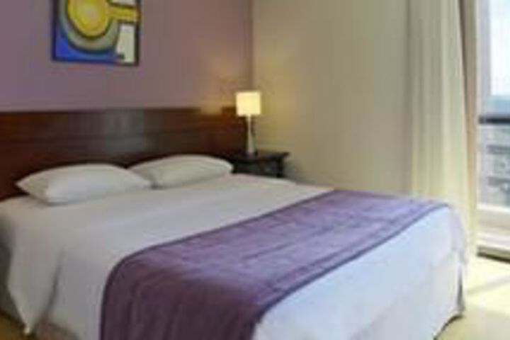 Room 7 of 19