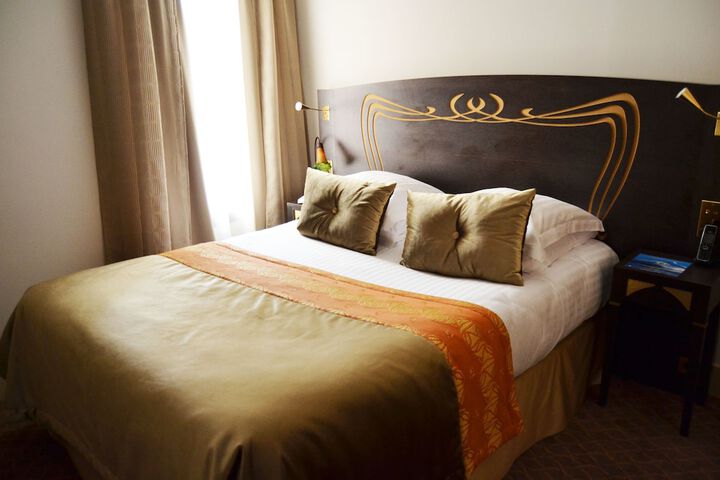 Room 3 of 54