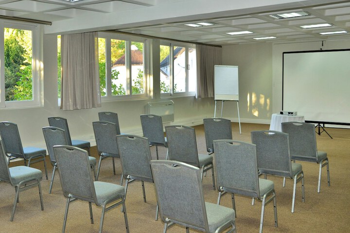 Business Center 306 of 517