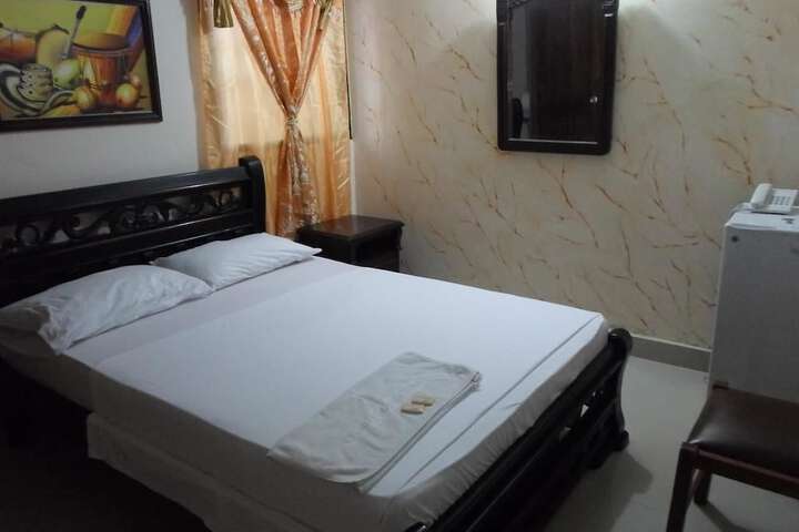 Room 5 of 22