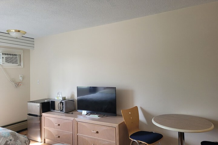 Room 7 of 26