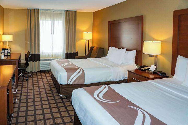 Double Accessible King Size Bed (8 of 16)