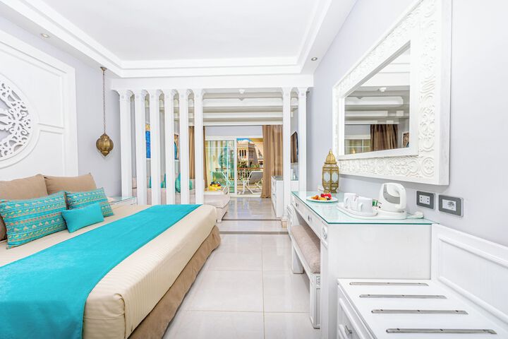 Room 3 of 42