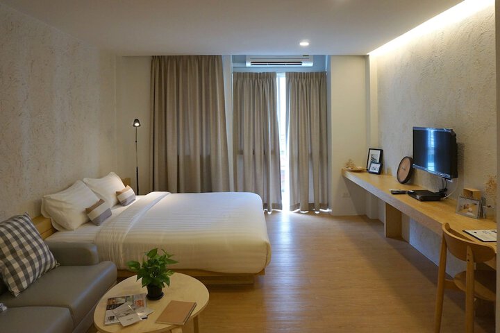 Room 7 of 37