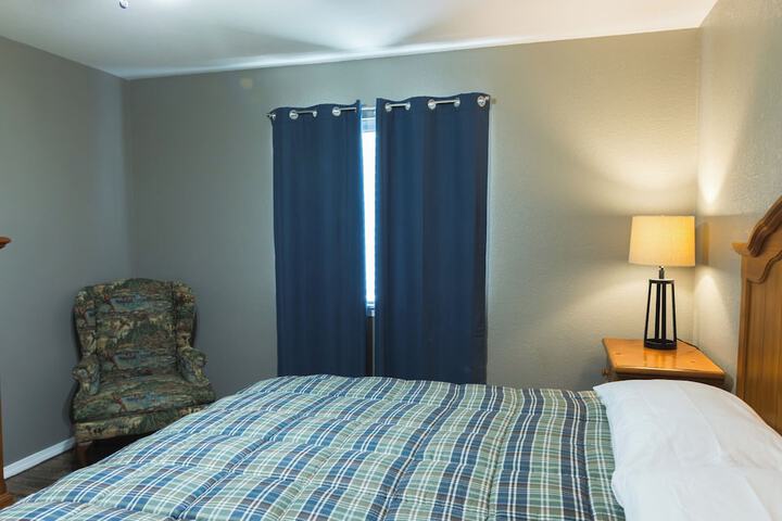 Room 292 of 917