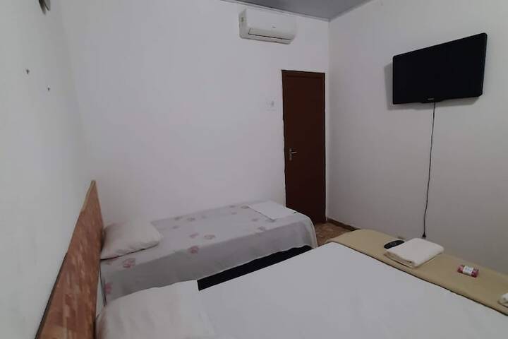 Room 16 of 31
