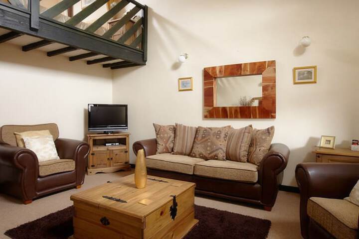 Room 4 of 40