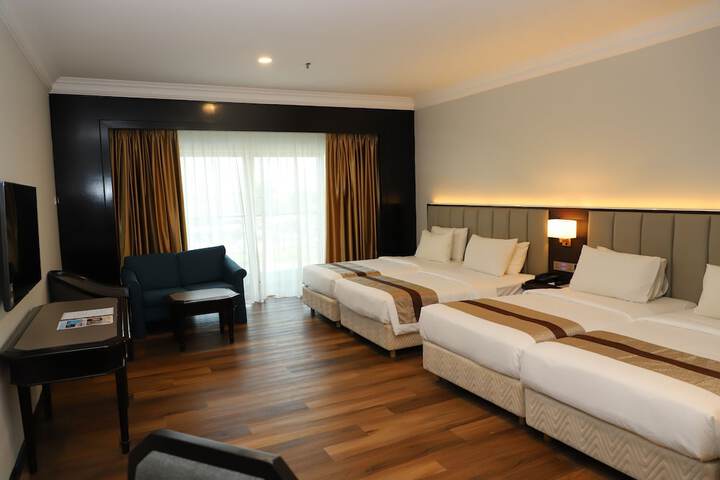 Room 25 of 51