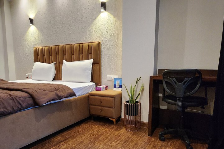 Room 29 of 57