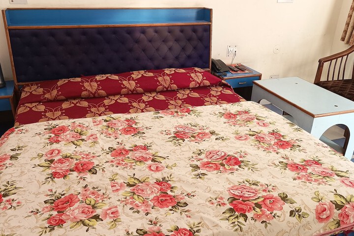 Room 10 of 46