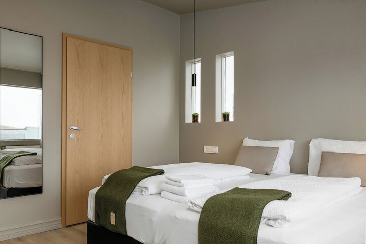 Room 21 of 49