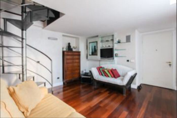 Room 16 of 16