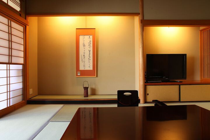 Room 22 of 72