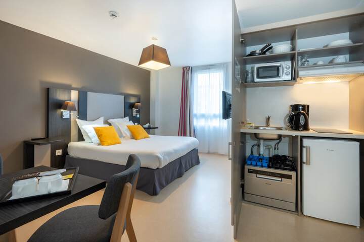 Room 20 of 64