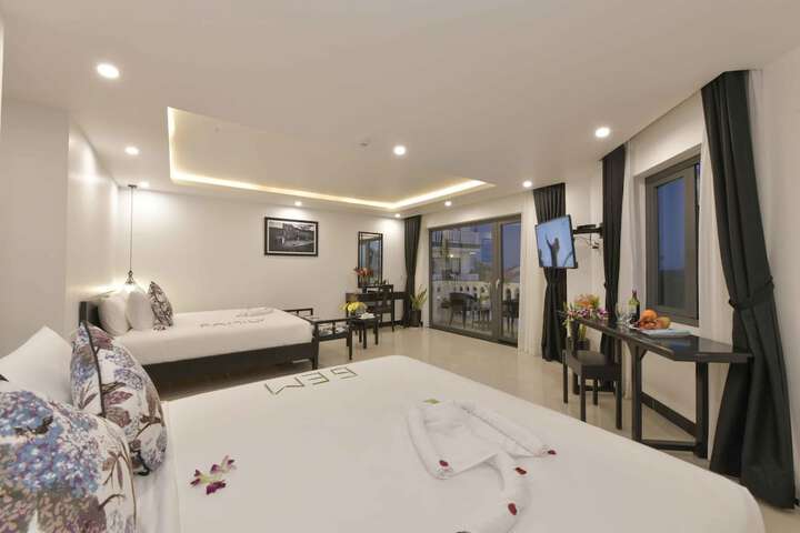 Room 55 of 143