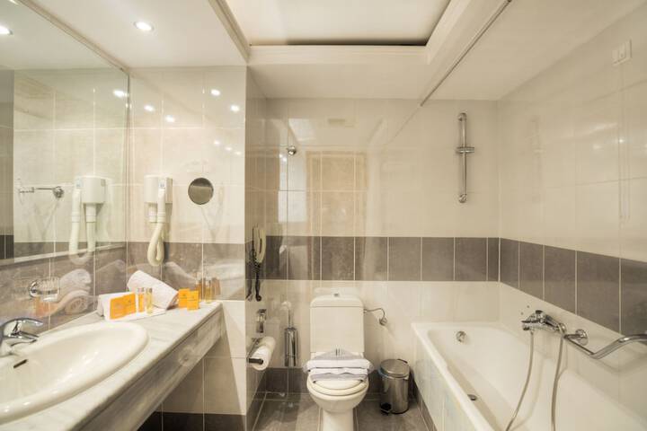 Bath Interior