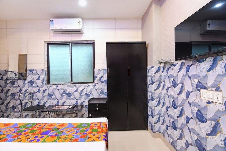 Room 12 of 38