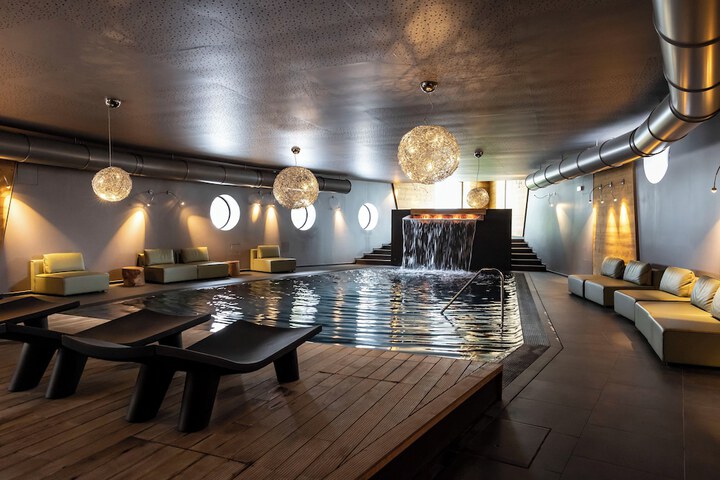 Spa 37 of 57