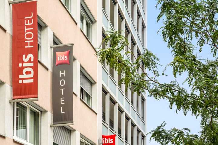 Hotel 35 of 36