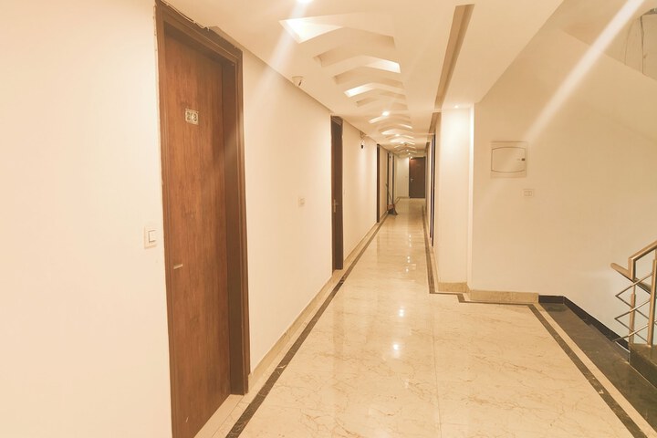 Room 13 of 26
