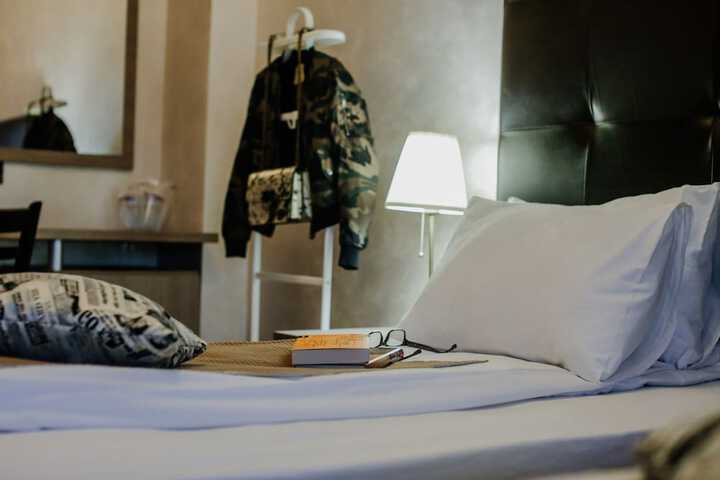 Room 6 of 58