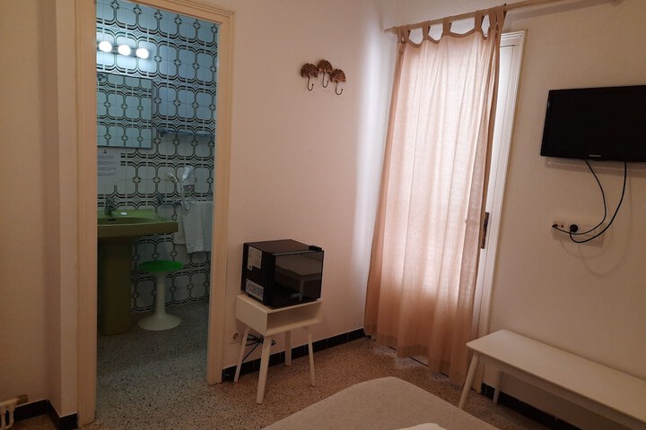 Room 21 of 61