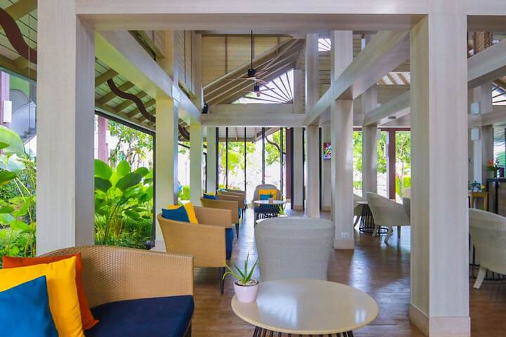 Hotel Interior 2 of 137