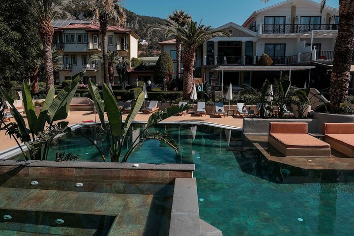 Pool 63 of 88