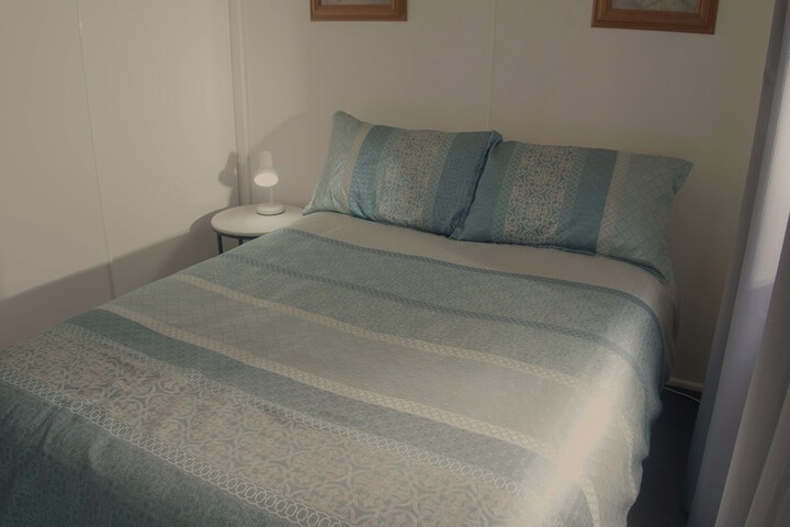 Room 5 of 14