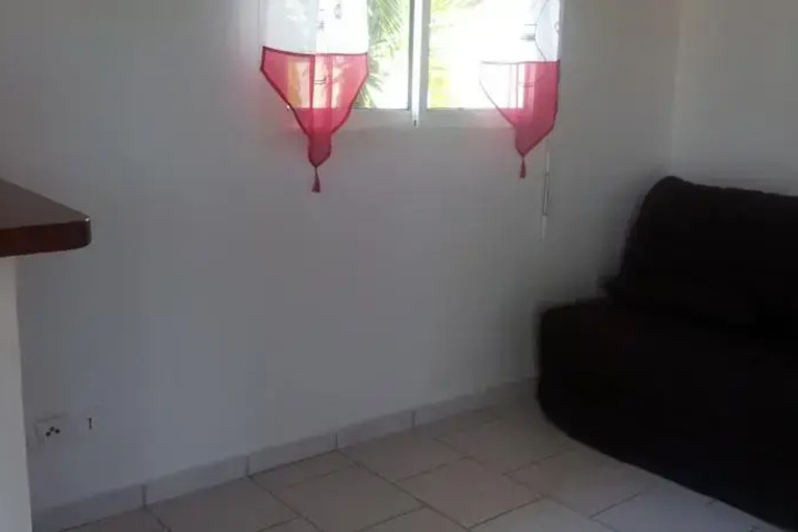 Room 8 of 15