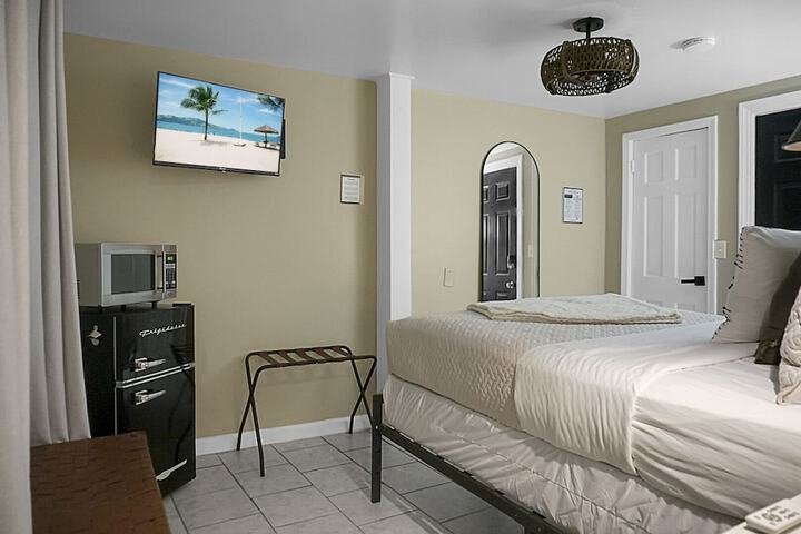 Room 30 of 112