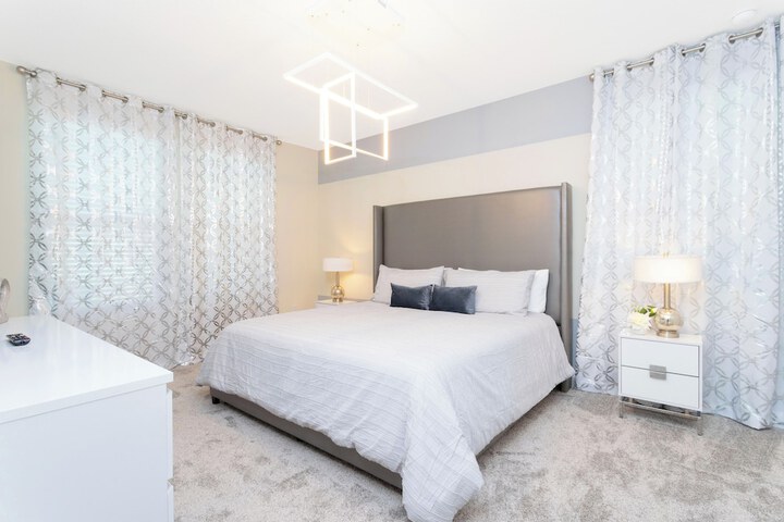 Room 27 of 119