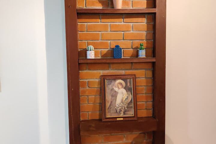 Room 15 of 38