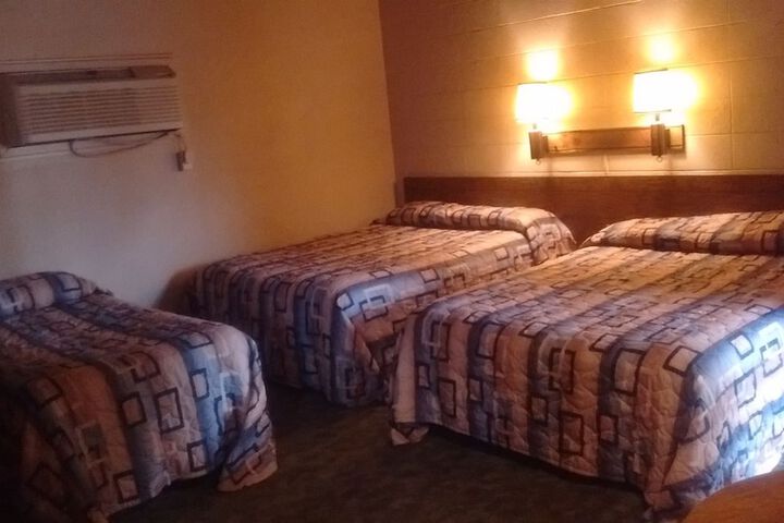 Room 7 of 64
