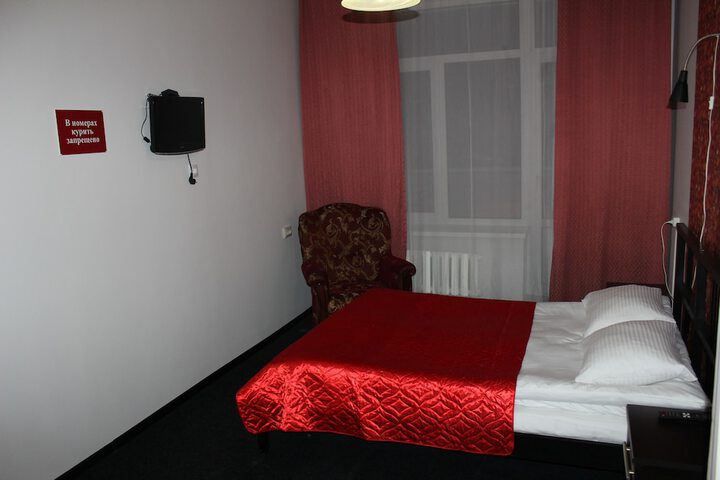 Room 7 of 36
