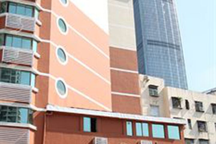 Photo of Super 8 Hotel Shenzhen Di Wang Hong Bao Lu