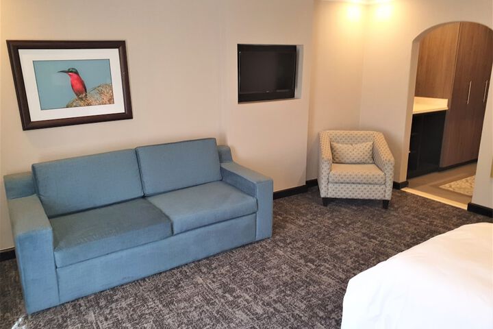Room 7 of 86