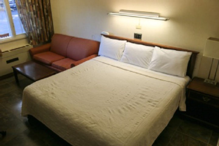 Room 71 of 156