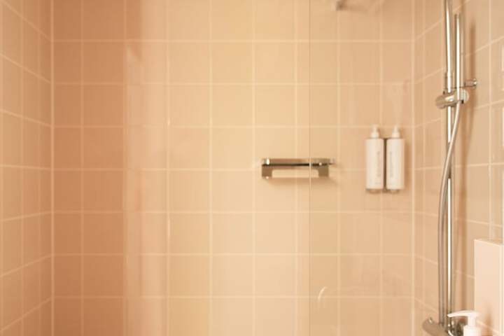 Room 40 of 51