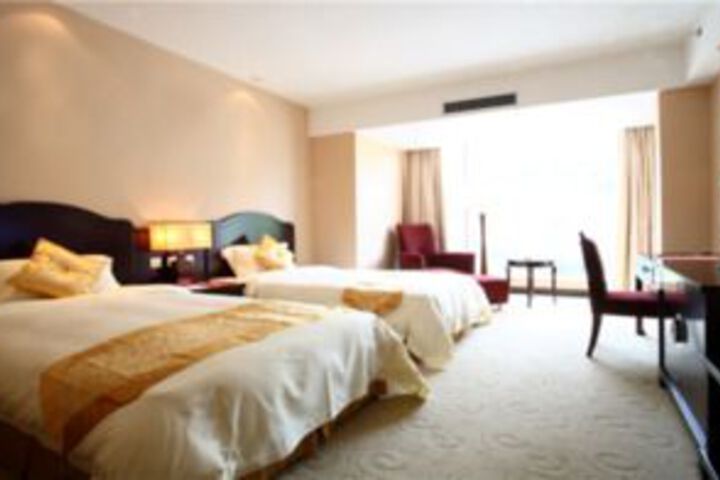 Room 17 of 31